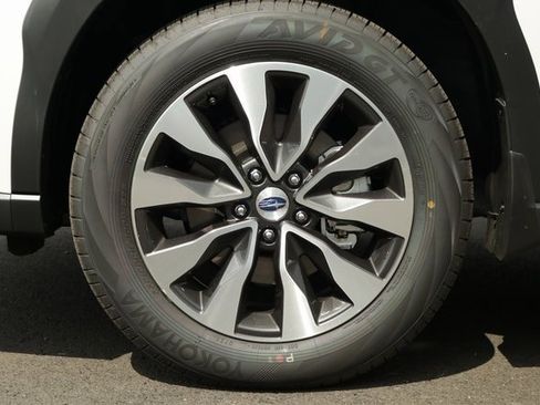 New 2025 Subaru Outback Limited XT image 10