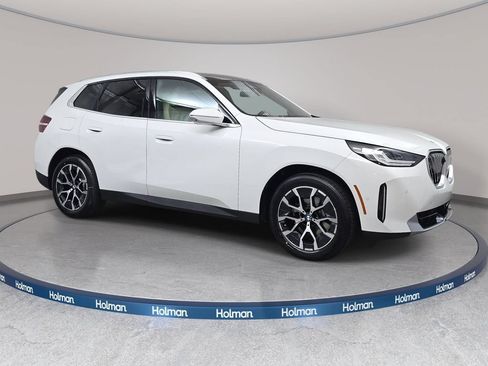 New 2026 BMW X3 xDrive30i w/ Premium Package AWD/4WD image 3