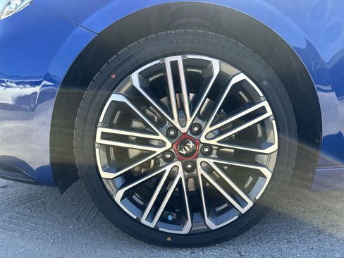 Certified 2021 Kia Forte GT FWD image 18