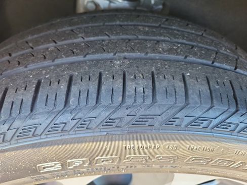 Used 2022 Lincoln Nautilus Reserve image 10