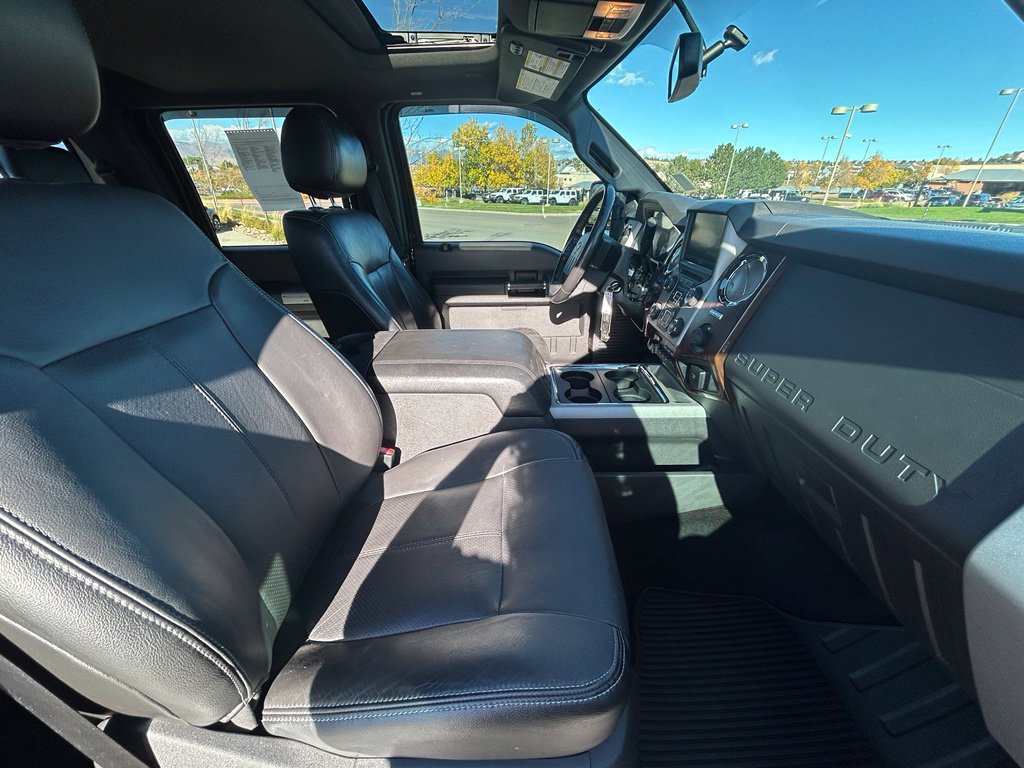 Used 2015 Ford F350 Lariat w/ Lariat Ultimate Package AWD/4WD image 31