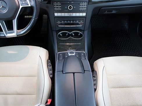 Used 2017 Mercedes-Benz E 550 E 550 image 25