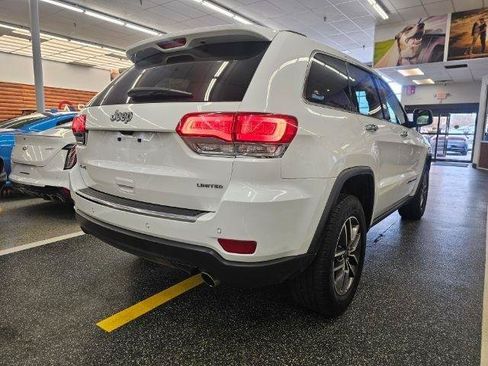 Used 2019 Jeep Grand Cherokee Limited AWD/4WD image 5