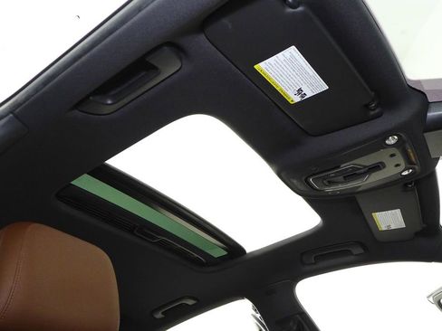 Used 2017 Audi A4 2.0T Prestige w/ Prestige Package image 18