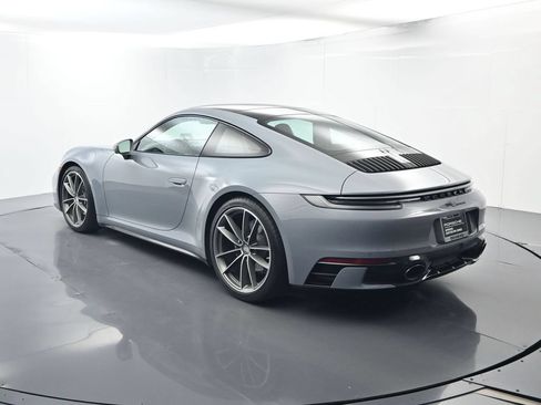 Certified 2024 Porsche 911 Carrera RWD image 3