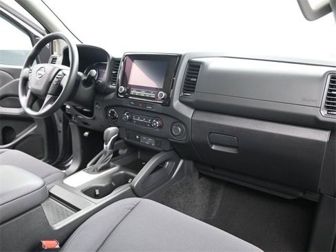Used 2023 Nissan Frontier S image 24