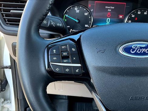 Used 2021 Ford Escape SE w/ Convenience Package AWD/4WD image 10