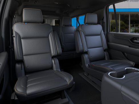 New 2026 GMC Yukon XL Elevation w/ Elevation Premium Package AWD/4WD image 17