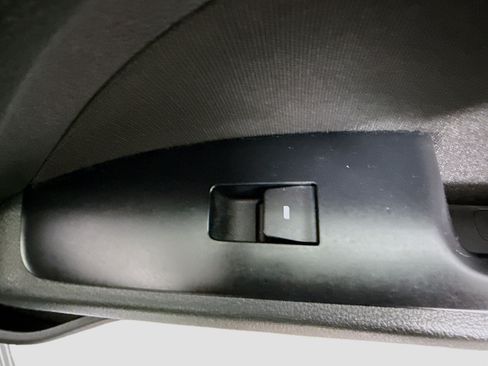 Used 2020 Hyundai Elantra Value Edition w/ Cargo Package (C1) FWD image 31