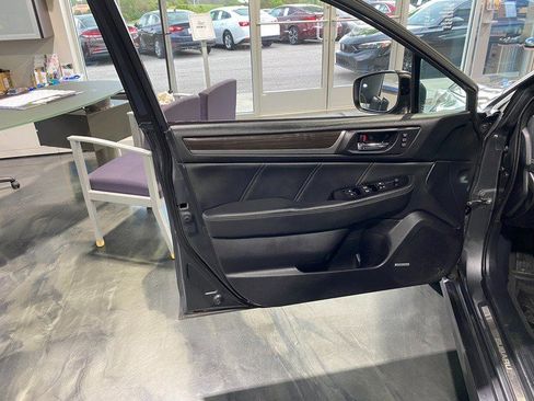 Used 2019 Subaru Legacy 3.6R Limited image 12