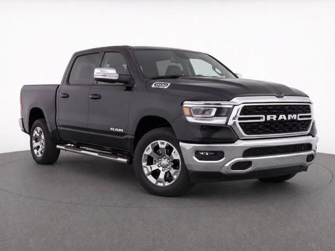 Used 2022 RAM 1500 Big Horn AWD/4WD image 2