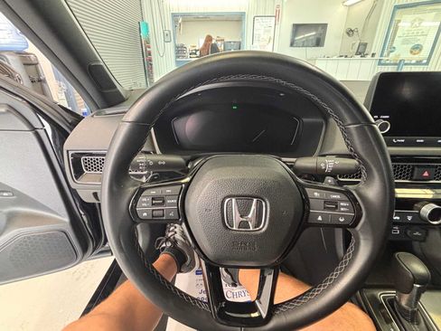 Used 2023 Honda Civic Sport image 20