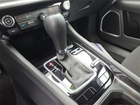 Used 2023 Jeep Compass Sport image 21