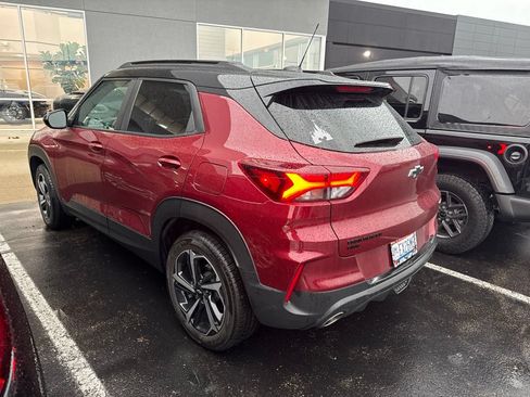 Used 2023 Chevrolet TrailBlazer RS w/ Sun and Liftgate Package AWD/4WD image 5