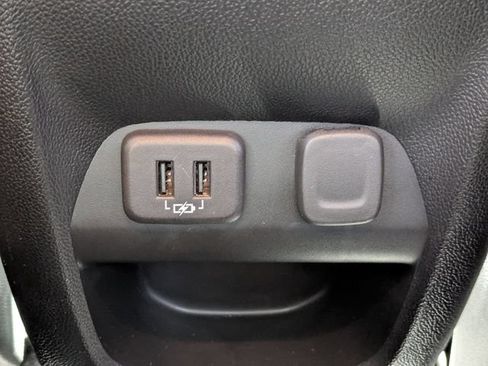 Used 2022 GMC Canyon Elevation RWD image 15