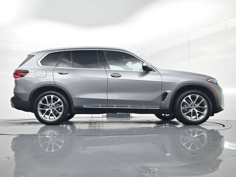 Used 2026 BMW X5 xDrive40i AWD/4WD image 52
