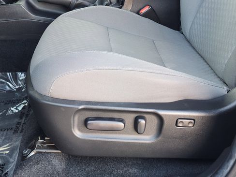 Used 2022 Toyota Tacoma SR5 image 23