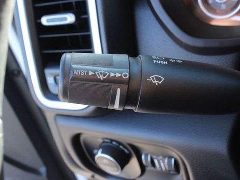 Used 2022 RAM 3500 Laramie image 24