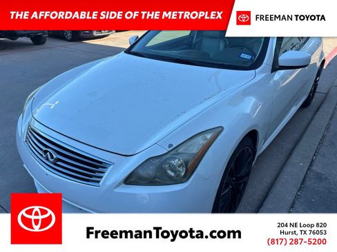 Used 2011 INFINITI G37 Journey w/ Premium Pkg RWD image 1