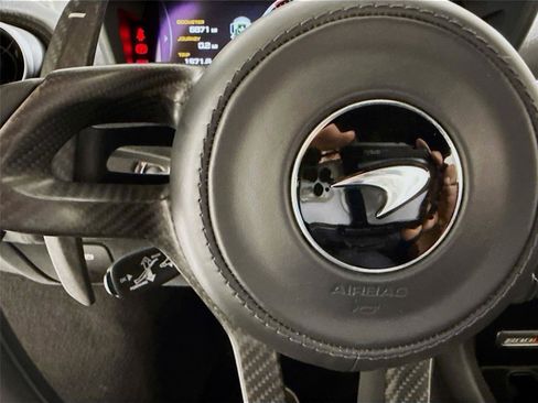 Used 2019 McLaren 600LT image 24