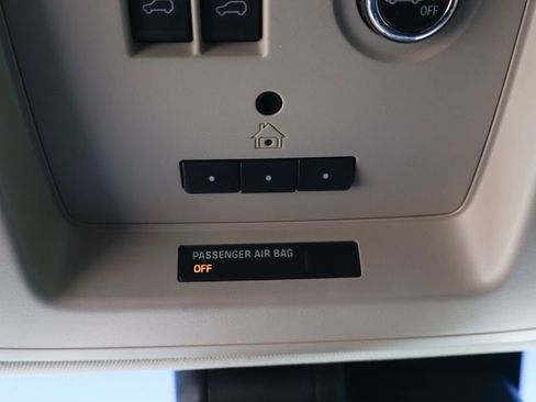 Used 2019 GMC Yukon XL Denali w/ Open Road Package AWD/4WD image 35