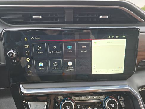 Used 2023 GMC Sierra 1500 Denali Ultimate AWD/4WD image 37