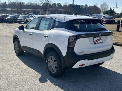 New 2026 Nissan Kicks S image 7