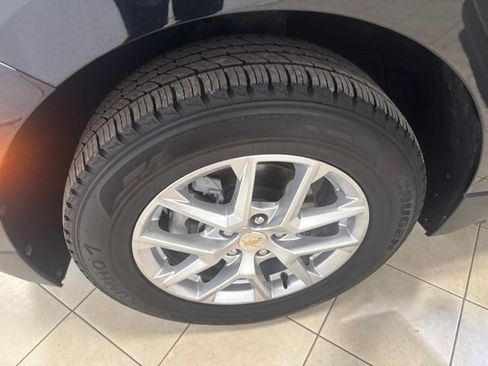 Used 2024 Chevrolet Equinox LT AWD/4WD image 21
