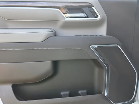 New 2026 Chevrolet Silverado 2500 LT w/ Texas Edition image 20