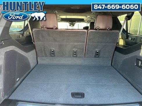 Used 2021 Cadillac Escalade ESV Sport Platinum w/ Heavy-Duty Trailer Package image 12