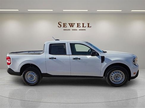 New 2026 Ford Maverick XL image 5