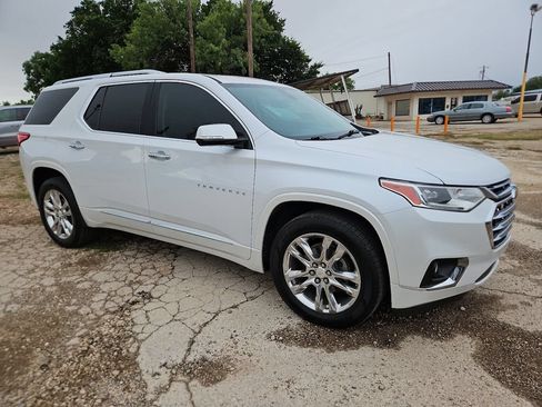 Used 2018 Chevrolet Traverse High Country AWD/4WD image 1