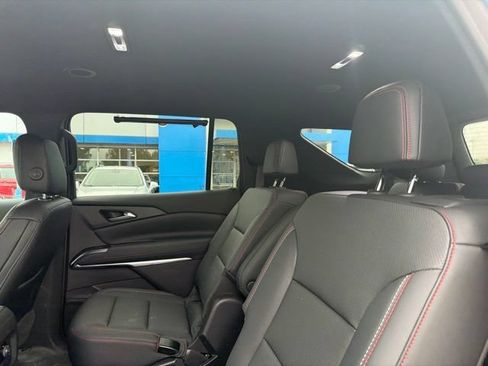 Used 2024 Chevrolet Traverse Z71 w/ LPO, Floor Liner Package AWD/4WD image 14