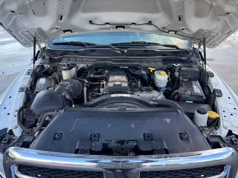 Used 2017 RAM 3500 Tradesman w/ Chrome Appearance Group image 22