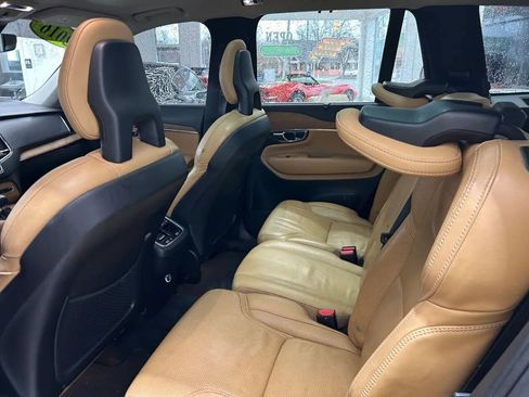 Used 2016 Volvo XC90 T6 Inscription w/ Vision Package AWD/4WD image 5