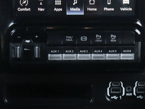 Used 2022 RAM 2500 Limited w/ Night Edition image 37