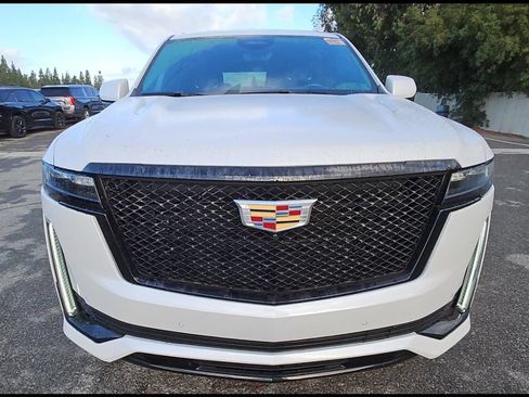Used 2023 Cadillac Escalade Sport w/ Touring Package AWD/4WD image 6