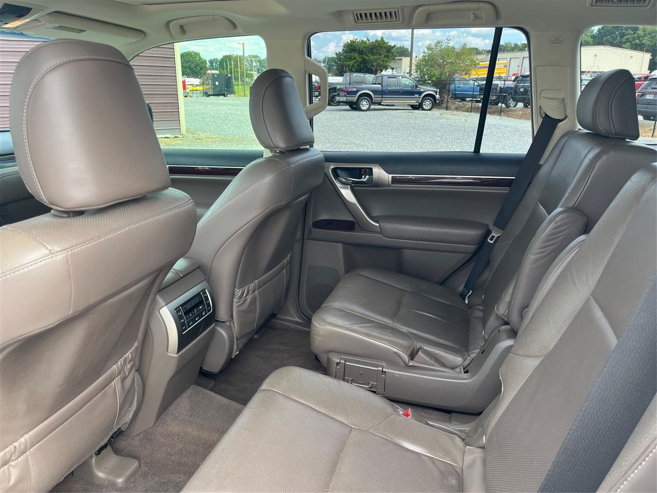 Used 2018 Lexus GX 460 Premium AWD/4WD image 10