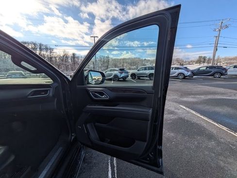 Used 2021 Chevrolet Tahoe LT image 17