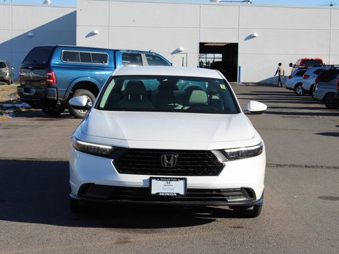 Certified 2023 Honda Accord LX image 9