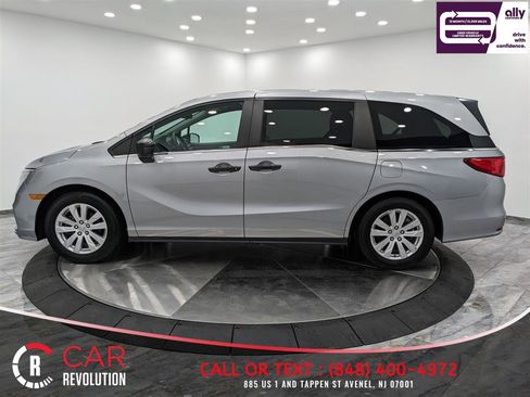 Used 2018 Honda Odyssey LX image 5