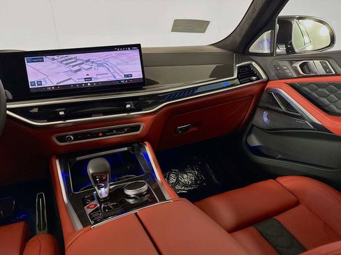 Used 2026 BMW X6 M Competition w/ Executive Package image 24