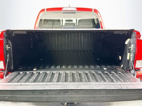 Used 2017 Toyota Tacoma TRD Sport image 16