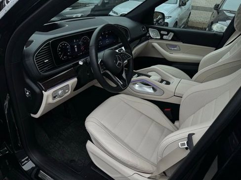 Used 2025 Mercedes-Benz GLE 580 4MATIC image 19