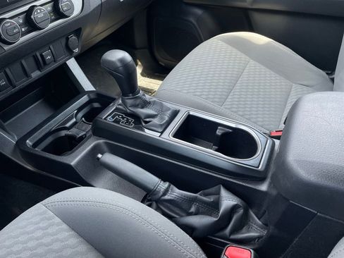 Used 2022 Toyota Tacoma SR image 20