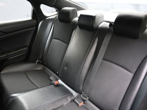 Used 2019 Honda Civic Sport image 20