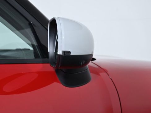 Used 2025 MINI Cooper Countryman SE w/ Comfort Package Max image 11