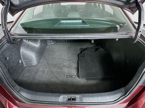 Used 2025 Nissan Altima 2.5 SV image 26