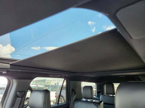 New 2025 Ford Expedition Platinum w/ Stealth Performance Package image 14