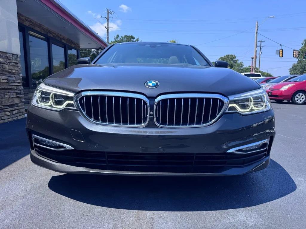 Used 2017 BMW 540i RWD image 8